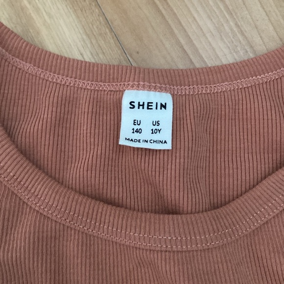 Tank top - Picture 2 of 2